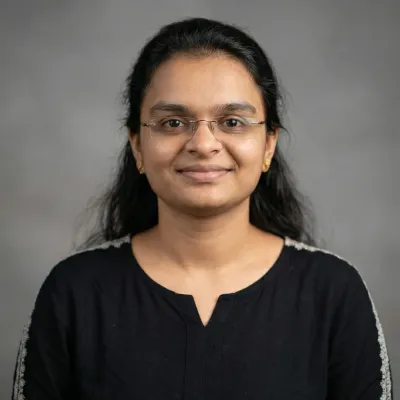sowmya lr