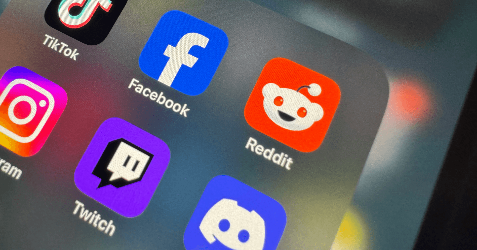 Hooked and Obsessed: How Founders Build Habit-Forming Products