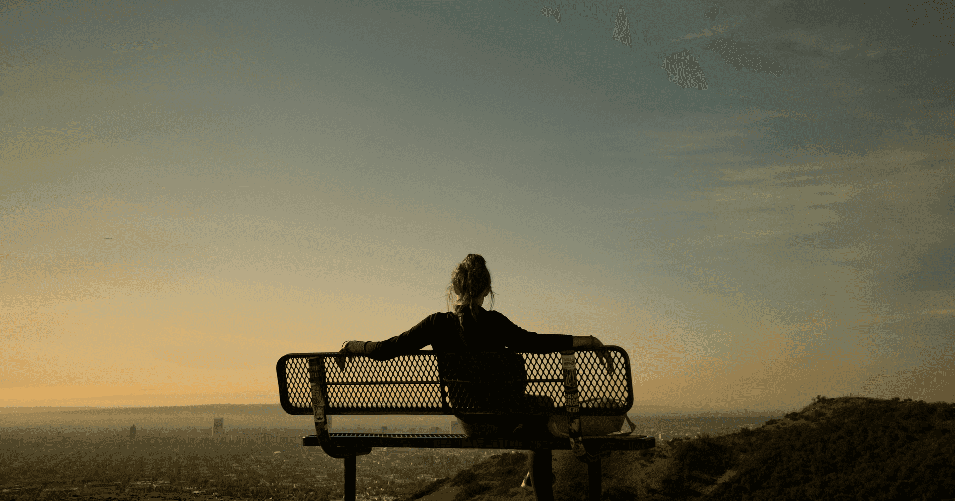 From Gut to Product: The Startup Hunch