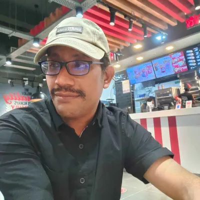 Suresh V