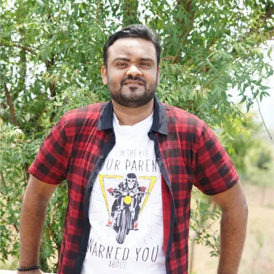 Shrihari M