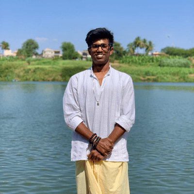 Om Muchandikar