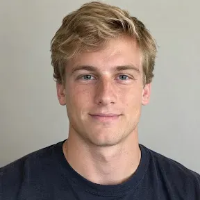 Daniel E