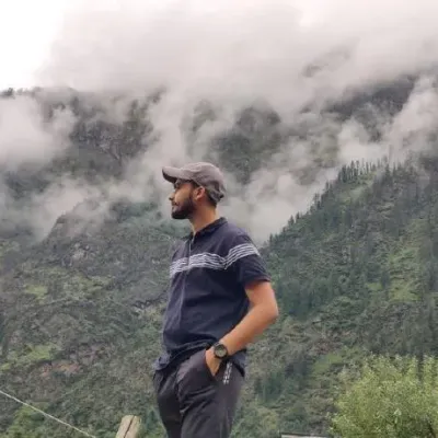 Naveen K