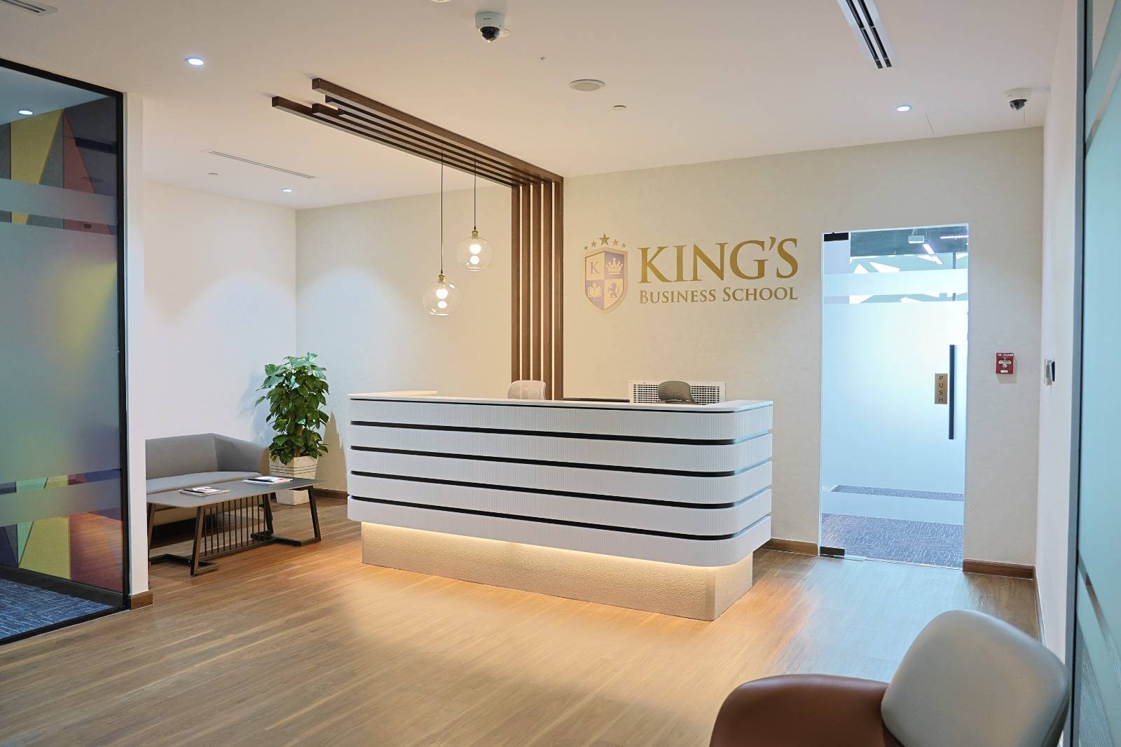 King's Business School image 2