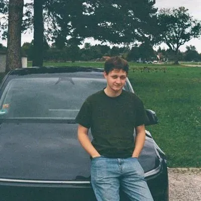 Joshua Knauber