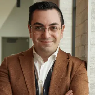 Daniel Aydin