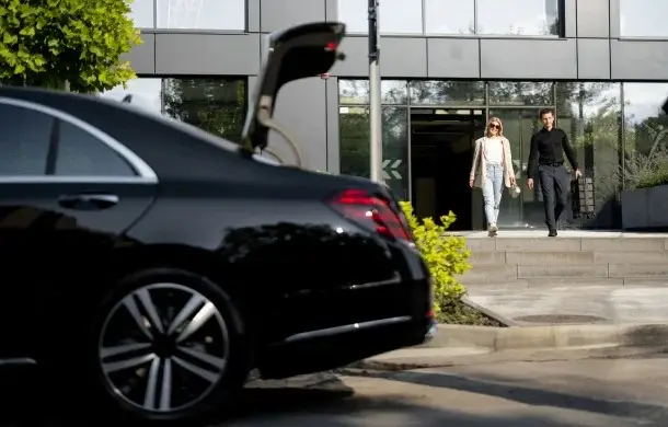 Blacklimo Transfer on Peerlist