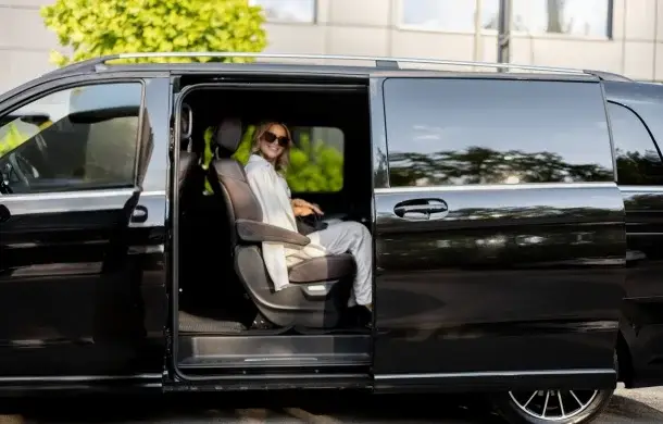 Blacklimo Transfer on Peerlist