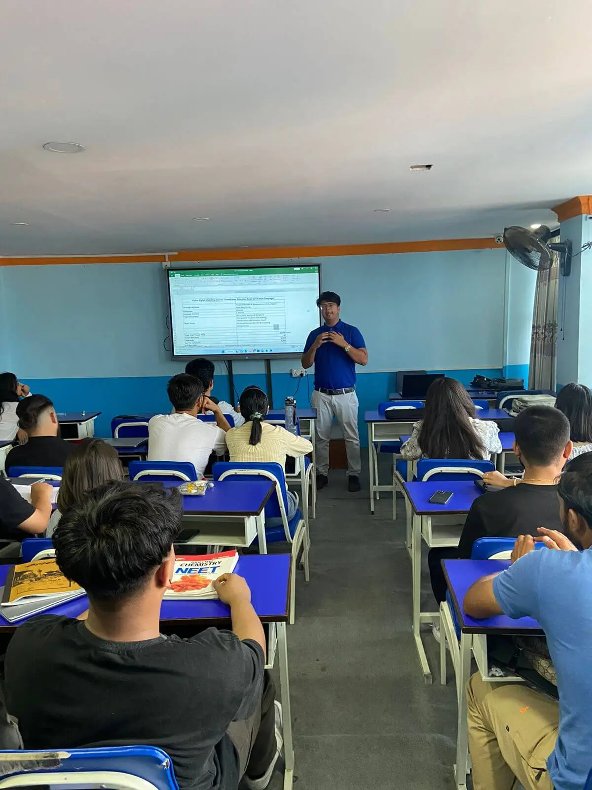 GrowthAcad on Peerlist